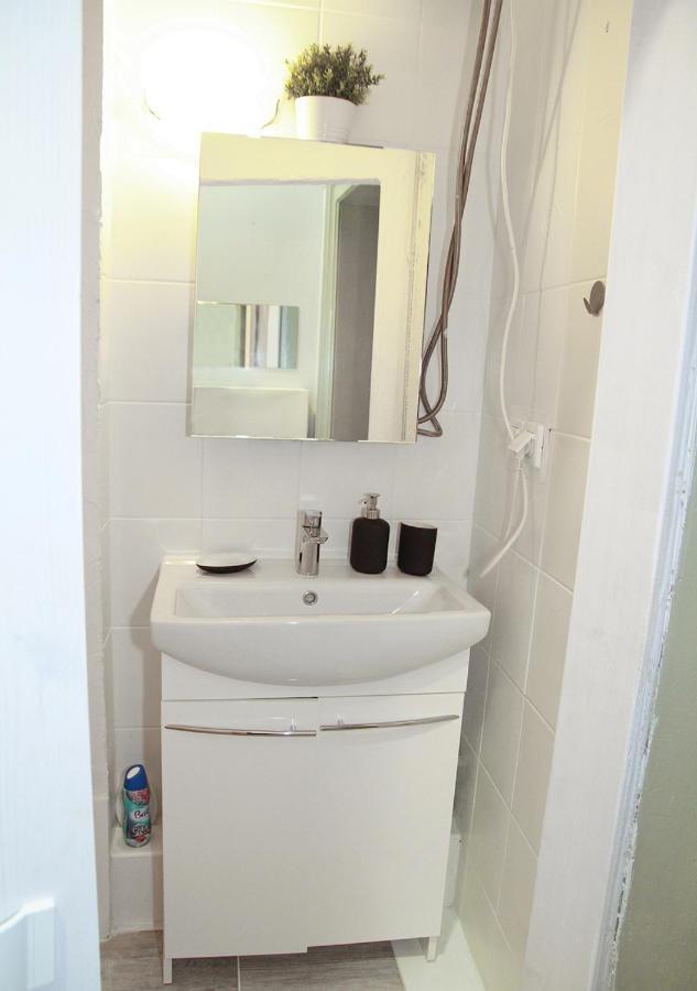 Ferienwohnung Grey Studio Breslau Exterior foto